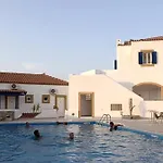 βενάρδος Ξενοδοχείο