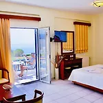 Venardos 3* Agia Pelagia (Kythira)