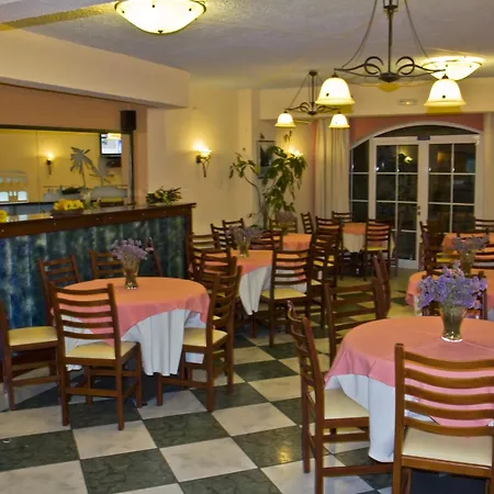 Venardos 3*