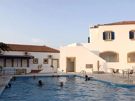 Venardos Hotel