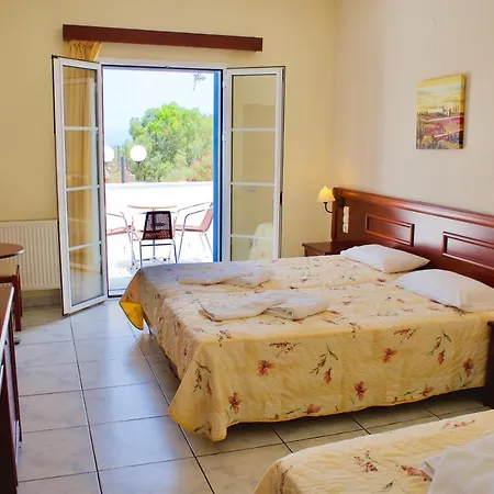 Venardos Hotel