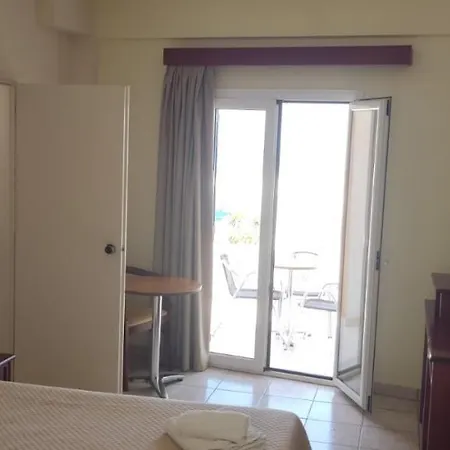 Hotel Venardos