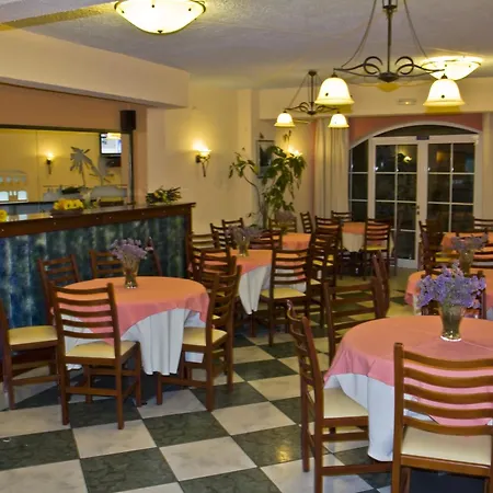 Venardos 3*