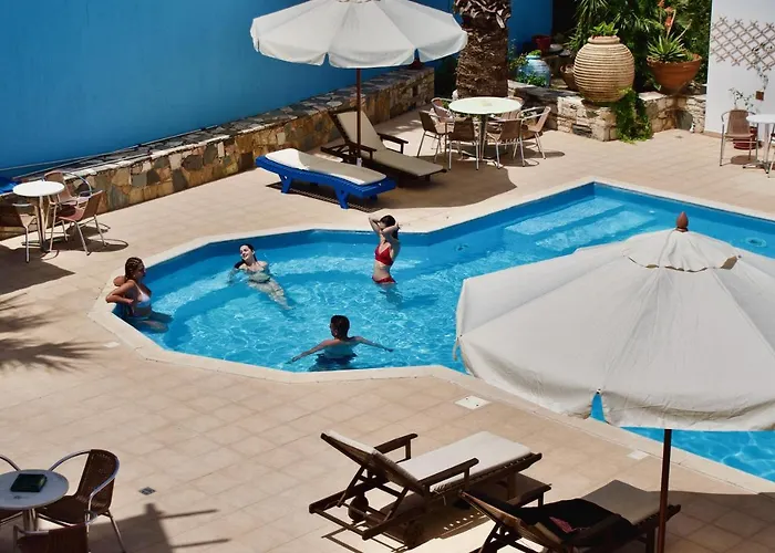 Venardos Hotell