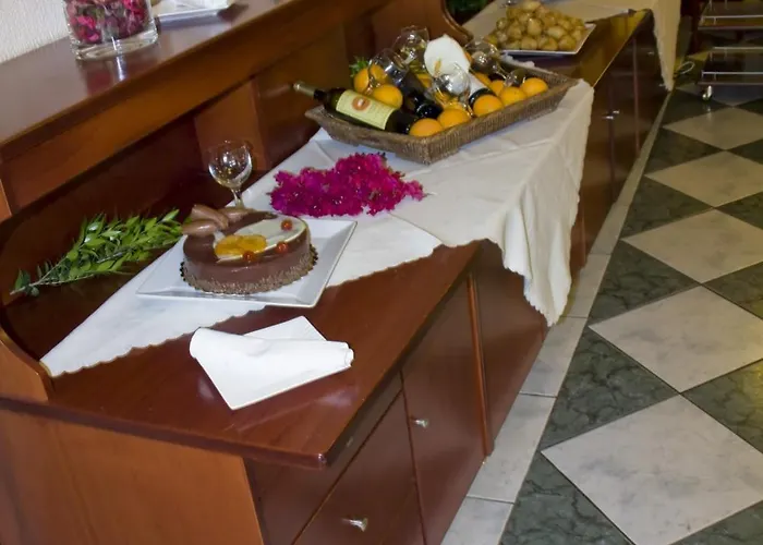 Venardos Hotell 3*