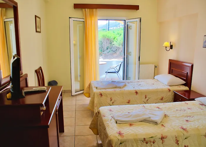 Venardos 3* Agia Pelagia (Kythira)